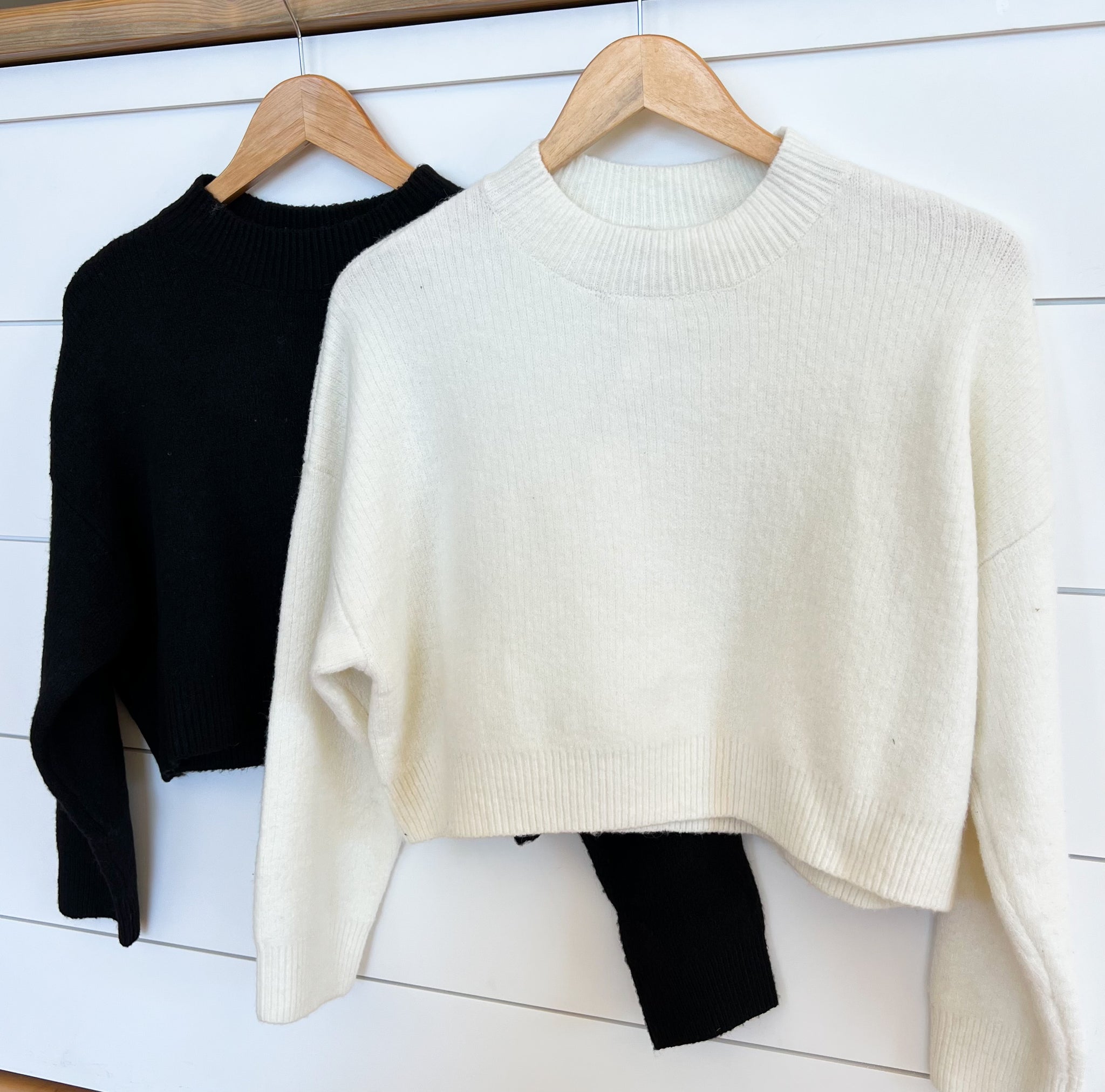 Bonnie Cropped Sweater Top