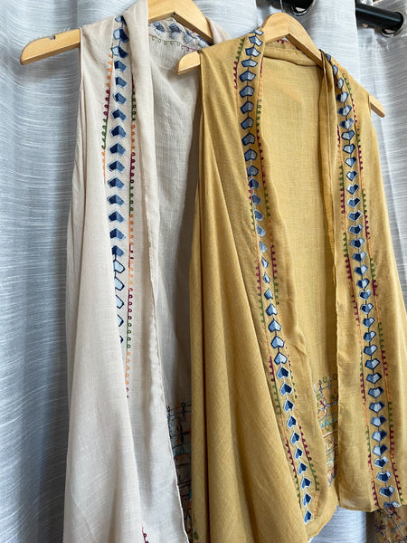 Embroidered Sleeveless Kimono