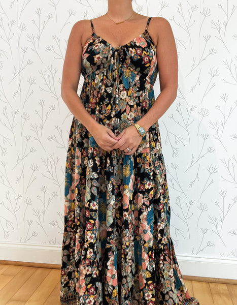 Baylee V-Neck Maxi Dress