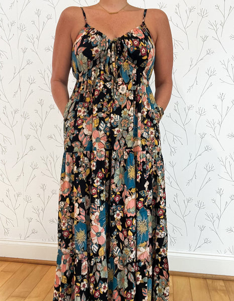 Baylee V-Neck Maxi Dress