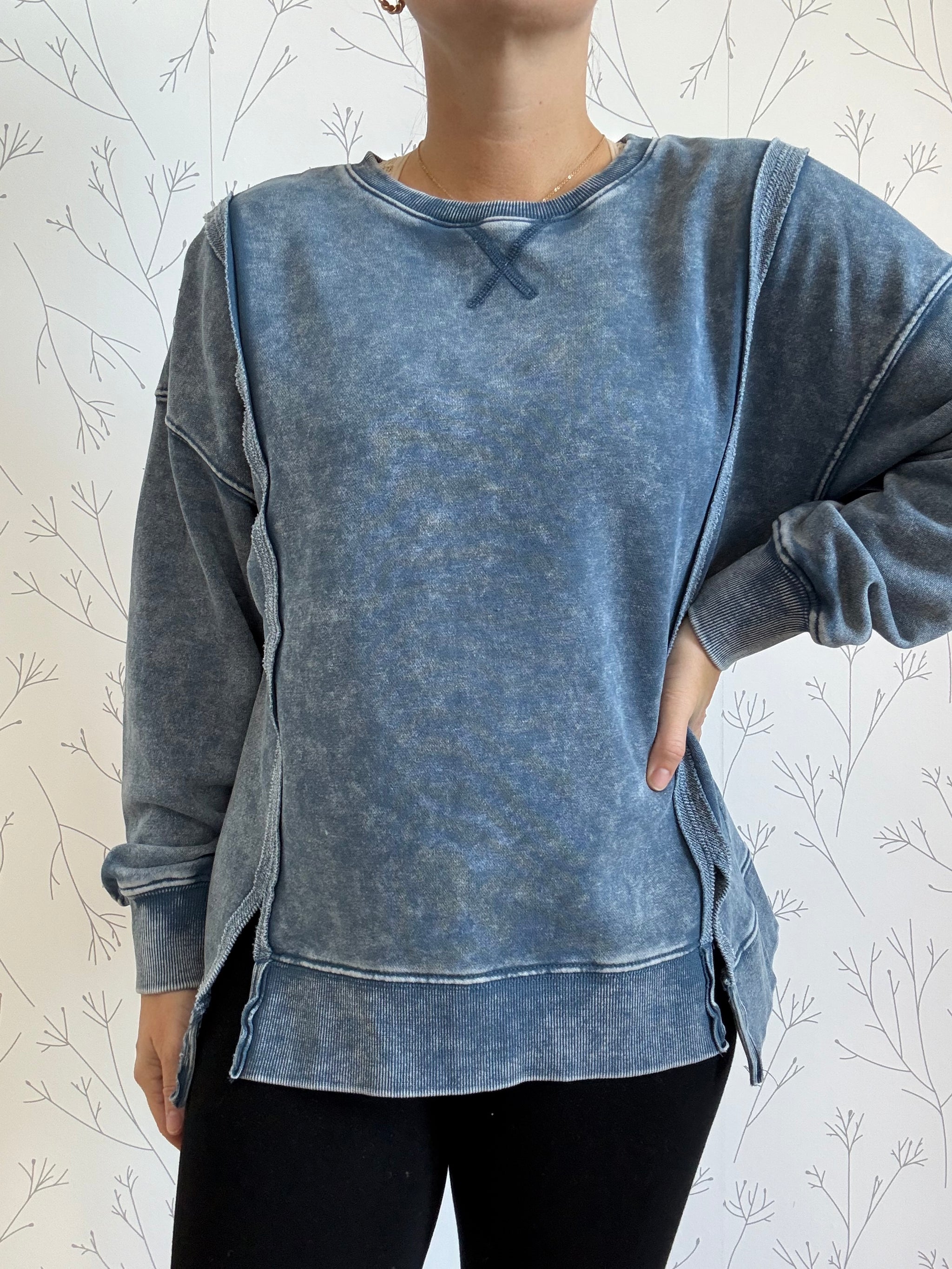 Mindy Mineral Wash Crewneck