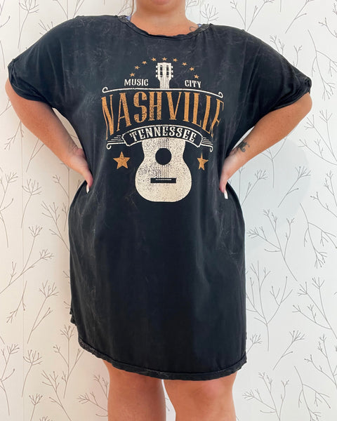 Nashville Graphic T-Shirt Dress (Plus)