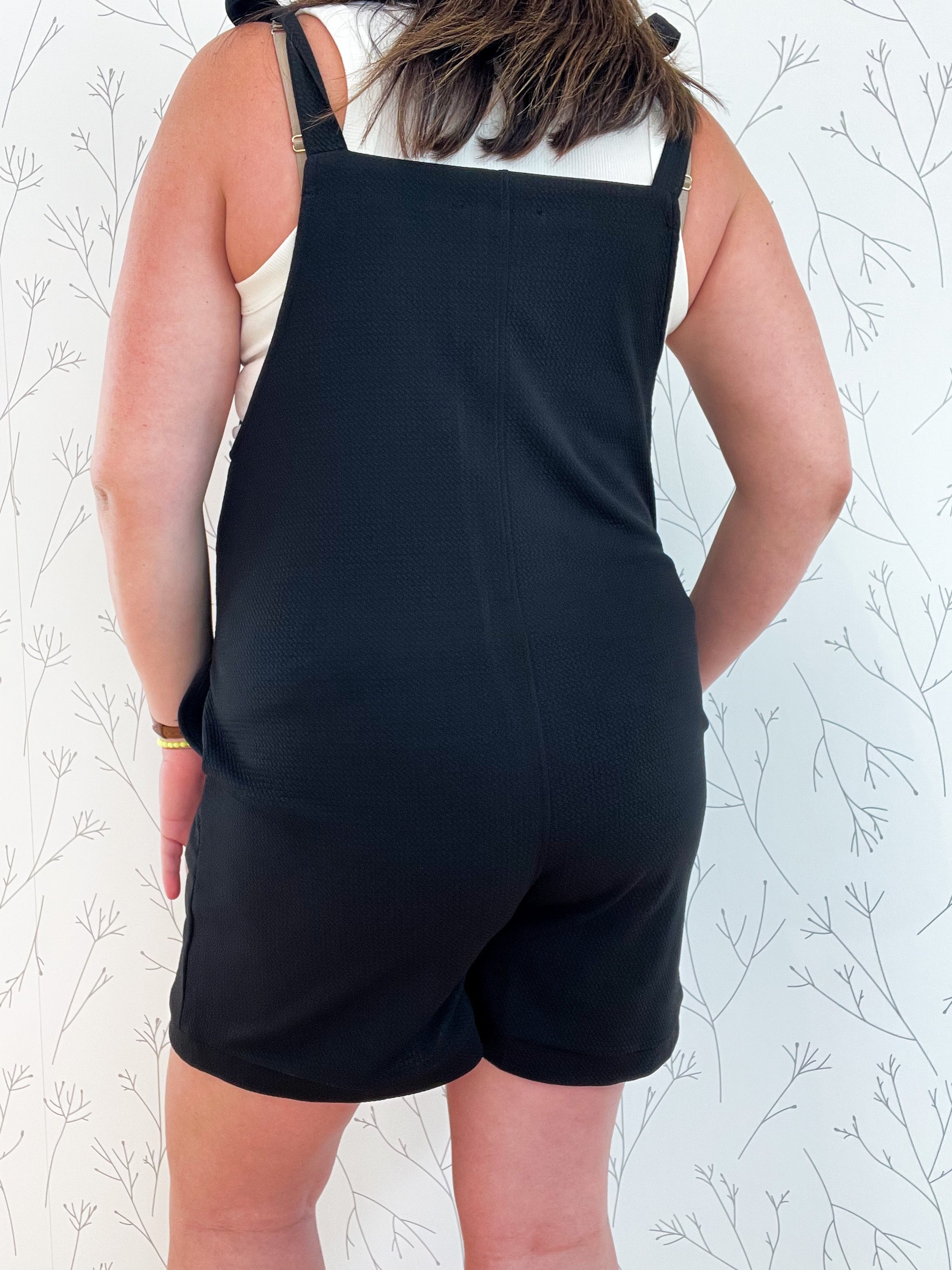 Tie Shoulder Sleeveless Romper