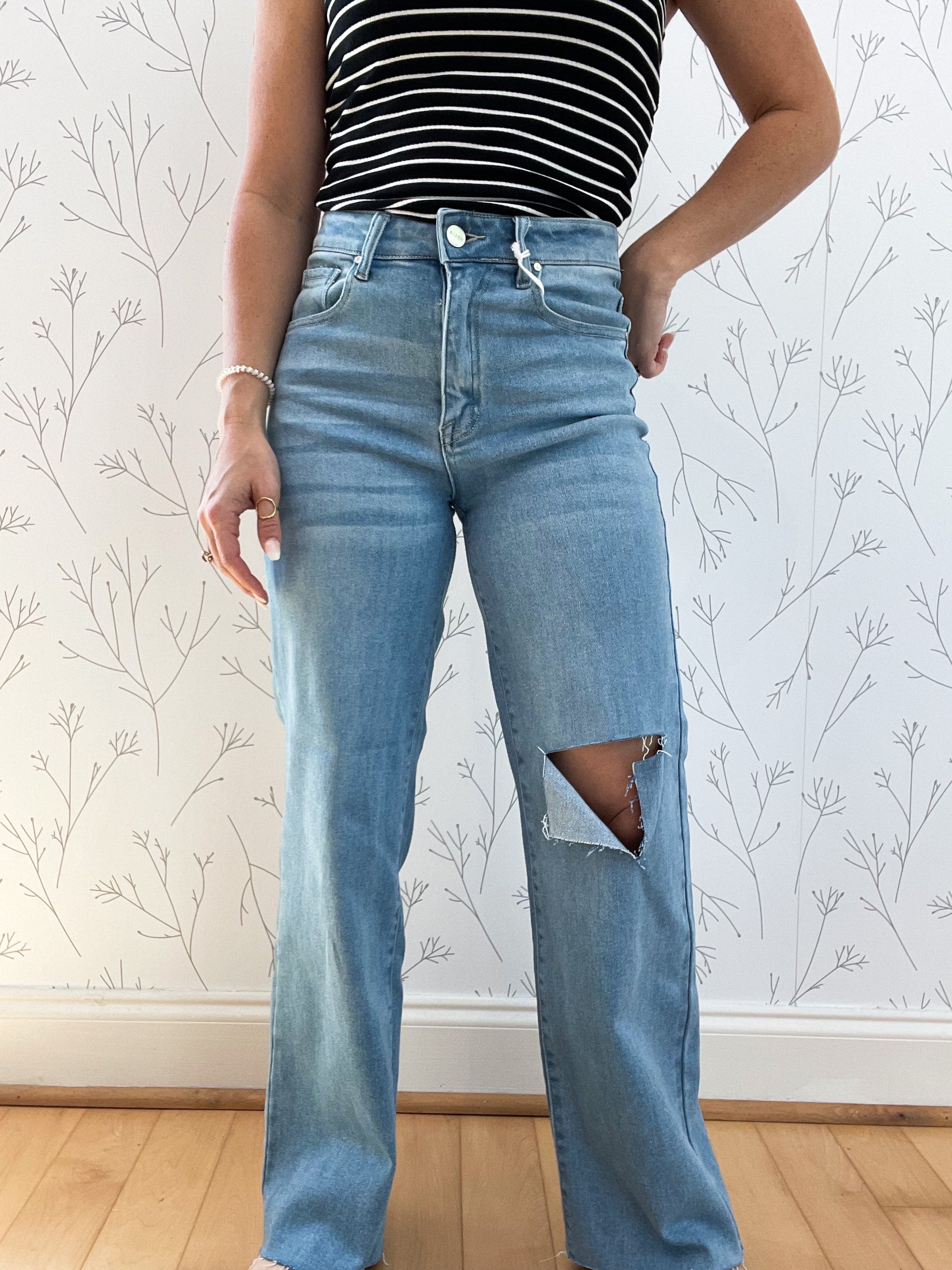 High Rise Relaxed Straight Jean