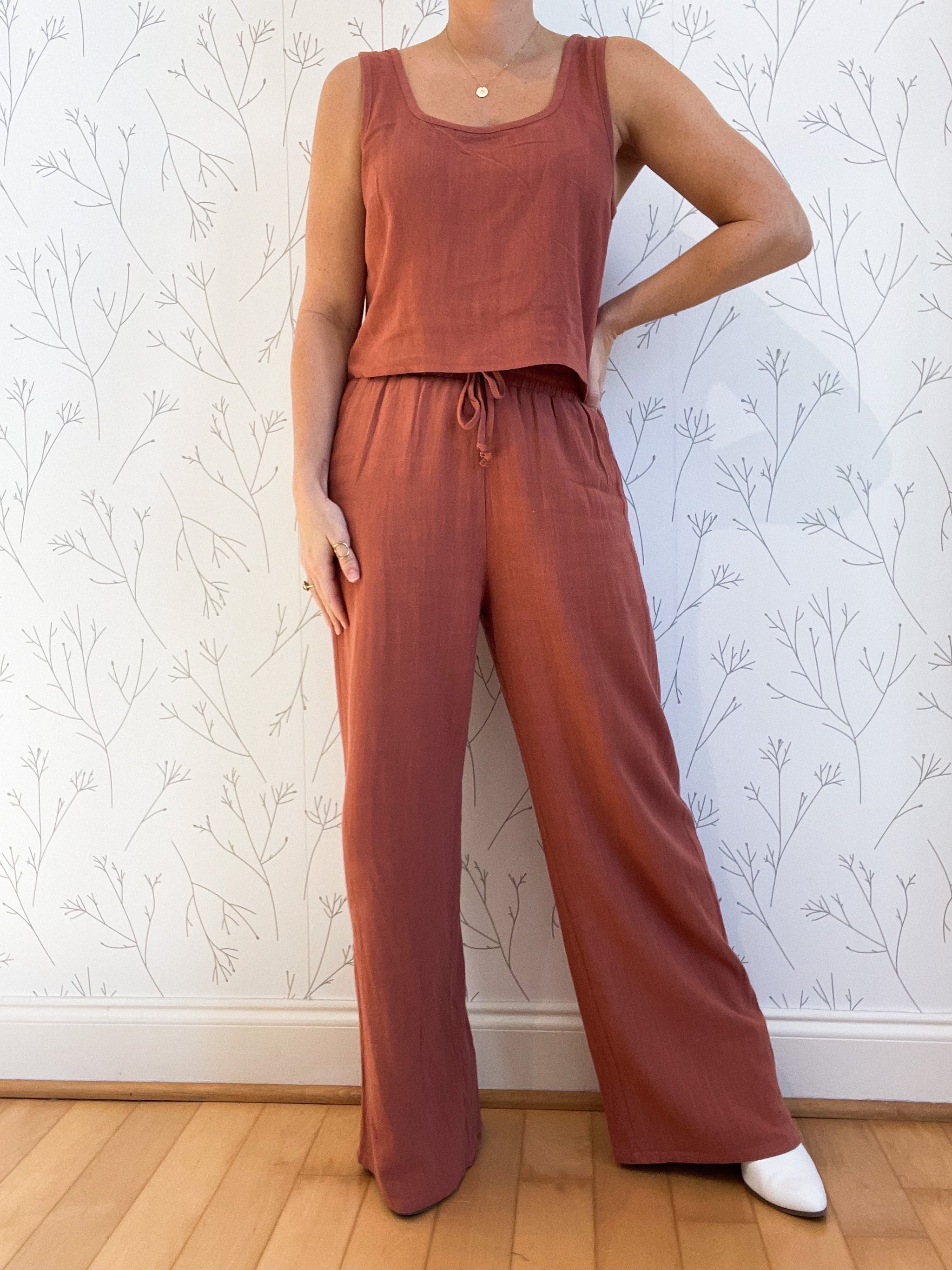 Italy Two Piece Cropped Linen Set