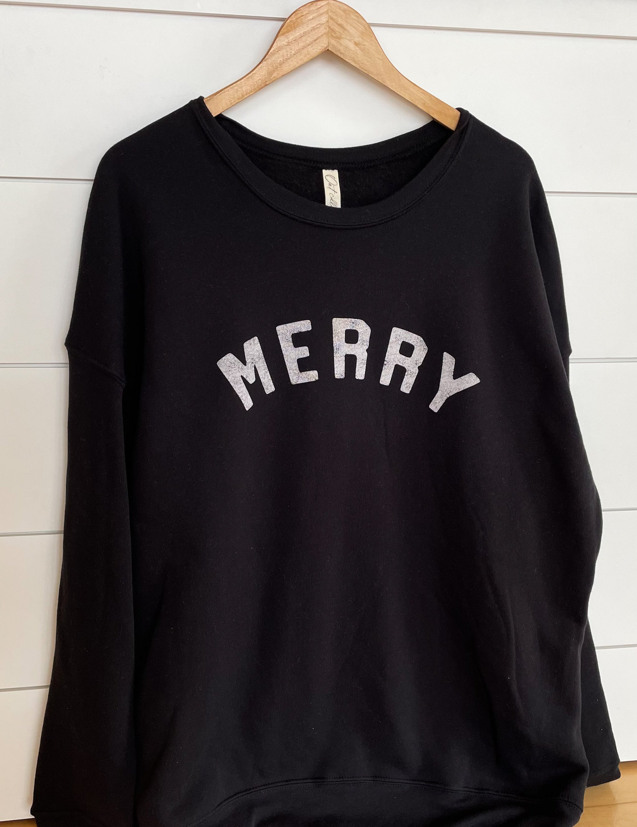 "Merry" Graphic Crewneck - Plus